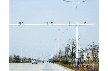 山西監(jiān)控桿在安裝的時(shí)候有哪些需要注意的？鑫雨杭電器